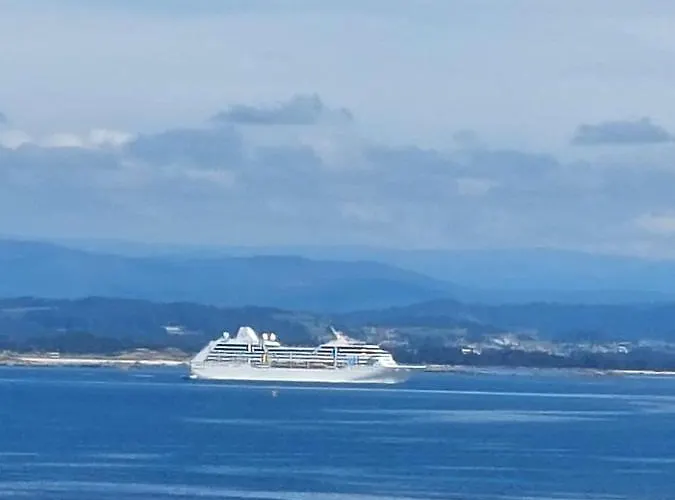 Con Vistas Al Mar Y Playa Enfrente Lejlighed